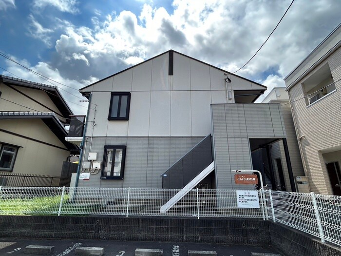 ディアス長町南の物件外観写真