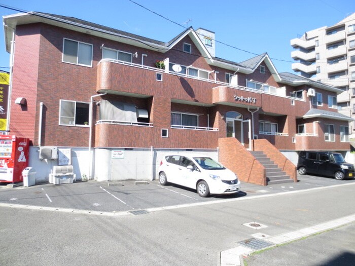 シャトゥK・Tの物件外観写真