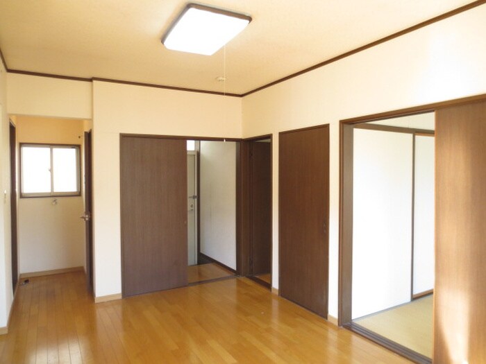 シャトゥK・Tの物件内観写真