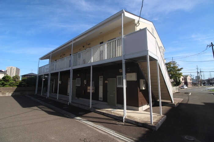 グランメール大場Aの物件外観写真