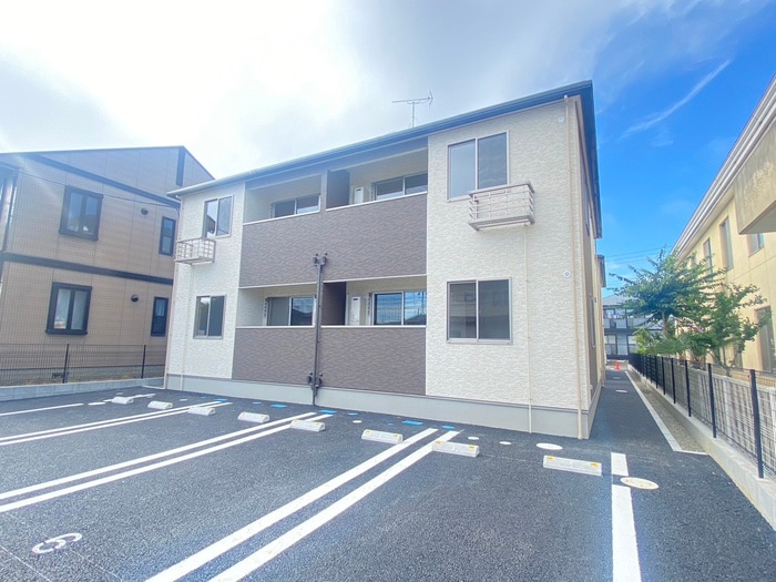 Ｄｅａｒ　ｃｏｕｒｔ　Ｂの物件外観写真