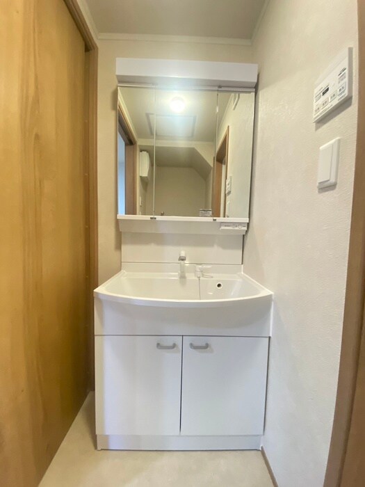 Ｄｅａｒ　ｃｏｕｒｔ　Ｂの物件内観写真