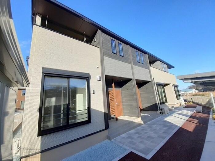 ヴェルドミール石田の物件外観写真