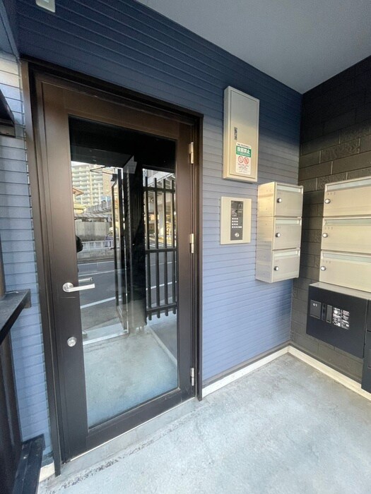 Azul旭町の物件外観写真