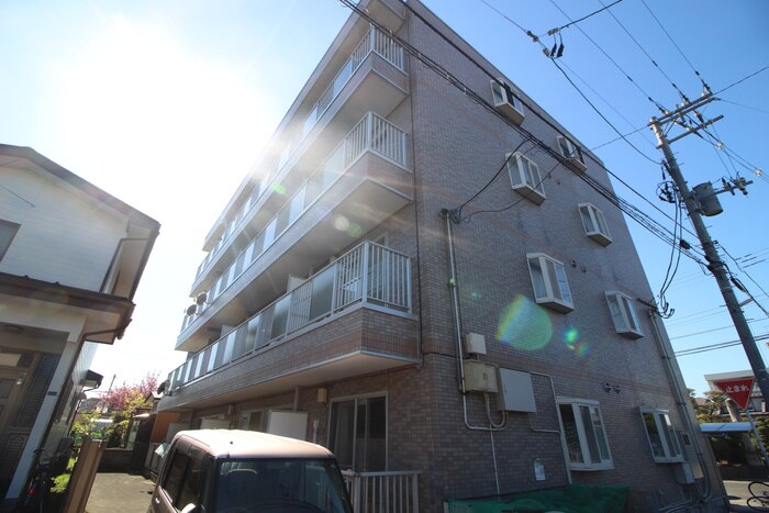 ヴィラ・エクシードの物件外観写真