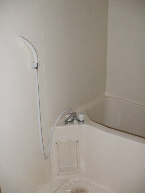 アヴァンセ富沢南壱番館の物件内観写真