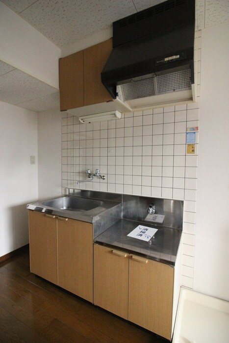 アヴァンセ富沢南壱番館の物件内観写真