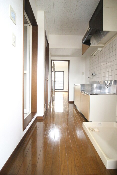 アヴァンセ富沢南壱番館の物件内観写真