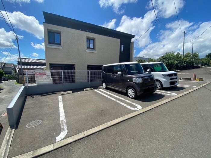 コーポかすみの物件外観写真