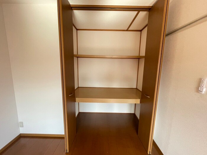 シュプル－ス丹野Aの物件内観写真