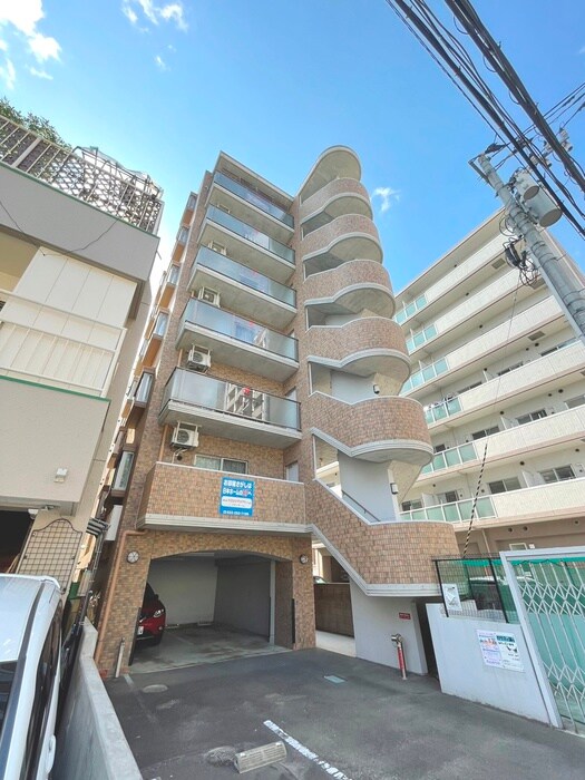 しゃとれ新寺の物件外観写真