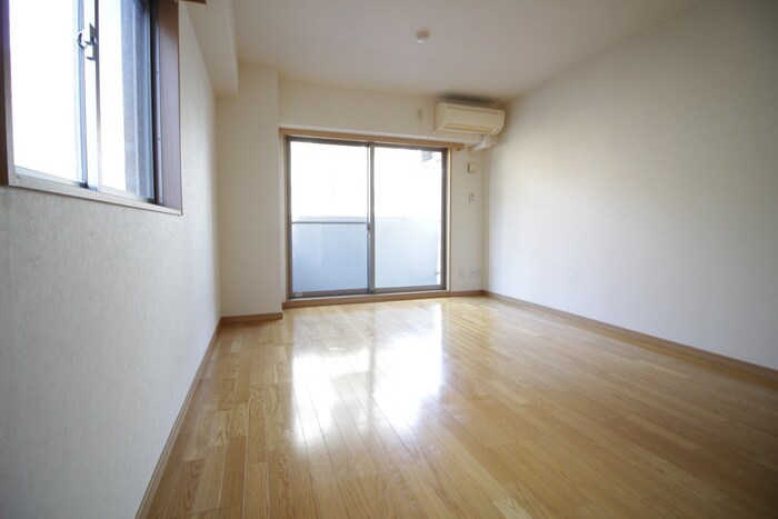 しゃとれ新寺の物件内観写真