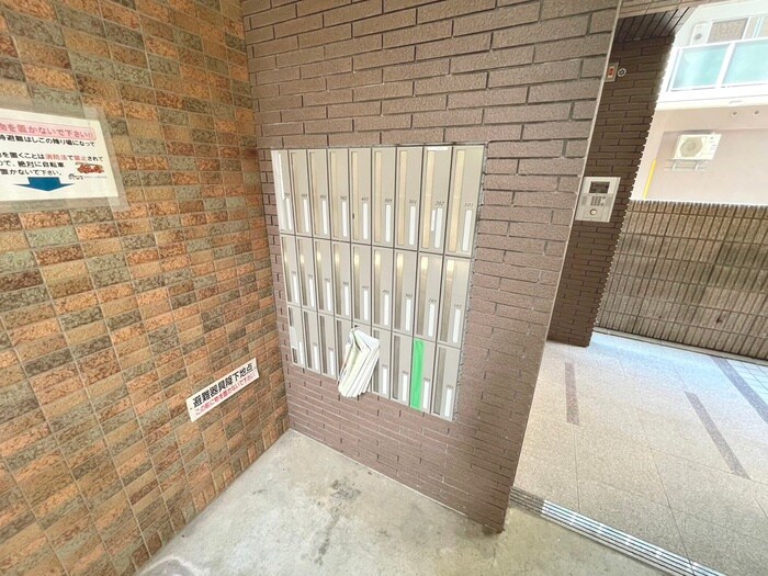 しゃとれ新寺の物件外観写真