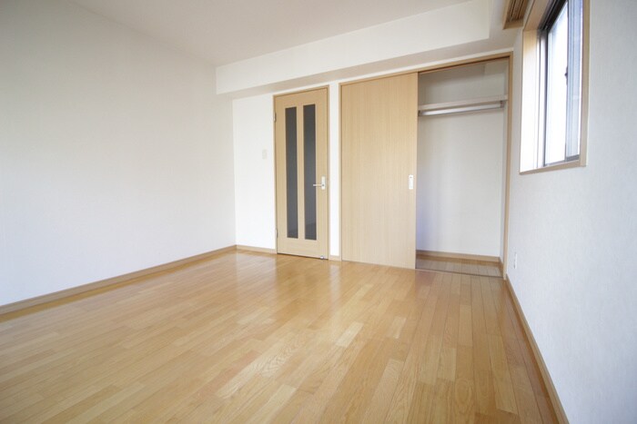 しゃとれ新寺の物件内観写真