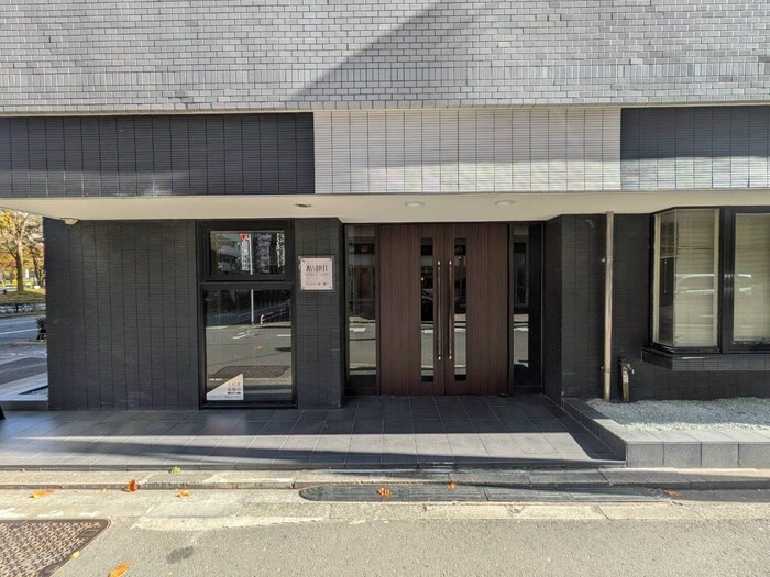 アソルティ東二番丁レジデンスの物件外観写真