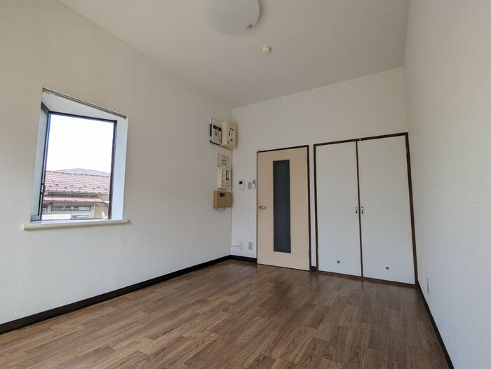 クレージェ原町の物件内観写真