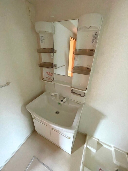 ノイ　アロッジオの物件内観写真