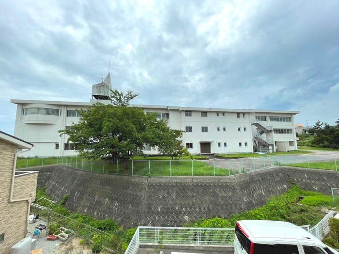 ノイ　アロッジオの物件内観写真