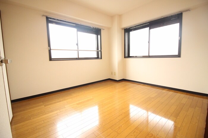 センチュリーヤマトの物件内観写真