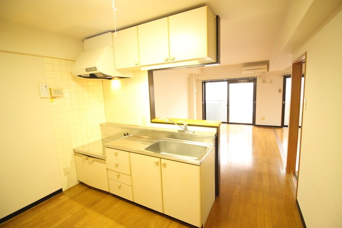 センチュリーヤマトの物件内観写真