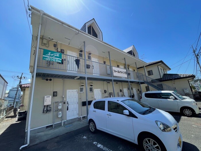 ファーストライフ２８の物件外観写真