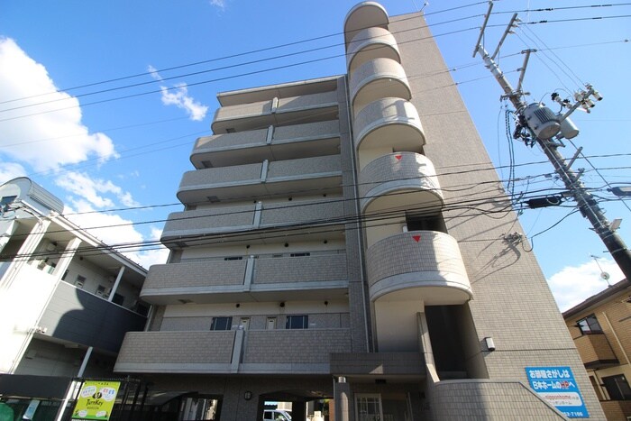 ベルメゾン新田東の物件外観写真