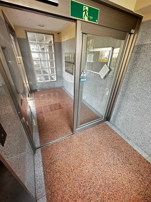 ベルメゾン新田東の物件外観写真