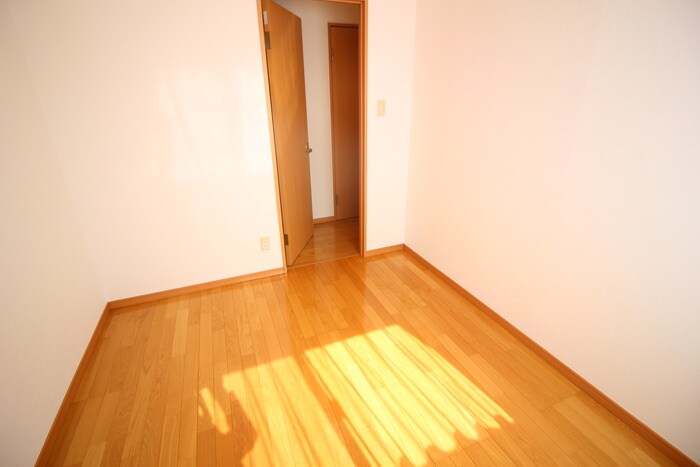 ベルメゾン新田東の物件内観写真