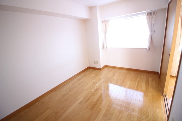 ベルメゾン新田東の物件内観写真