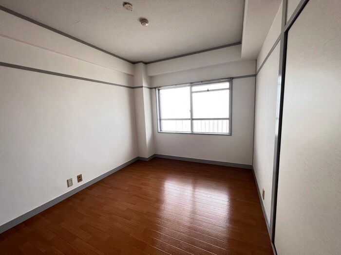 シャトー花篭の物件内観写真