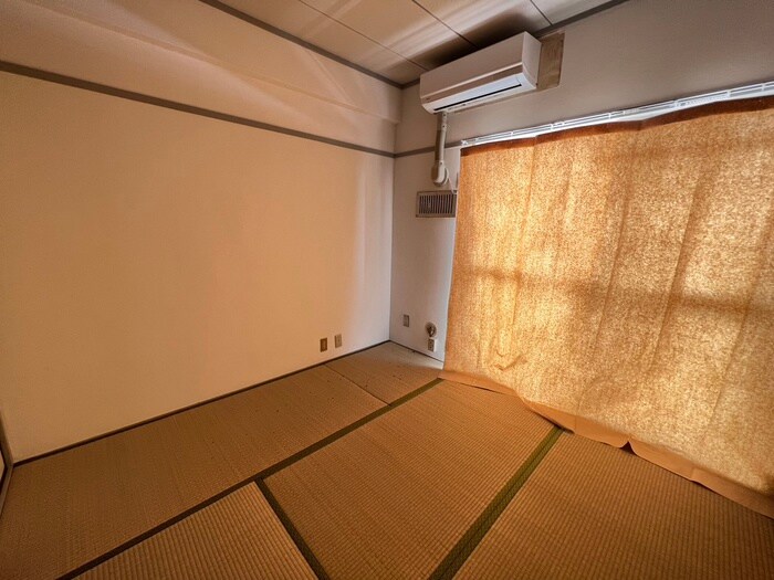 シャトー花篭の物件内観写真