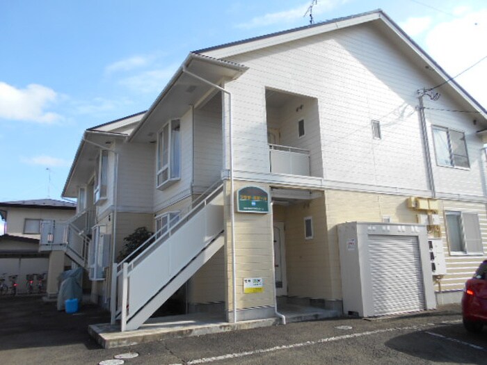 プラザボヌールの物件外観写真