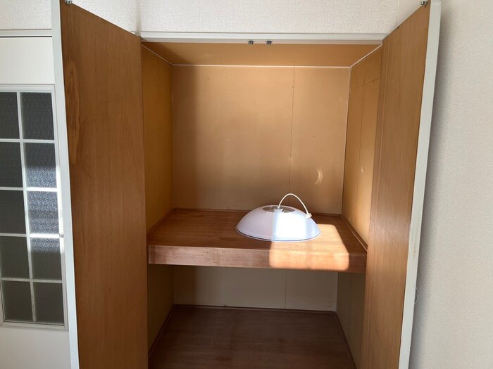 ホワイトキャッスル中倉7番館の物件内観写真