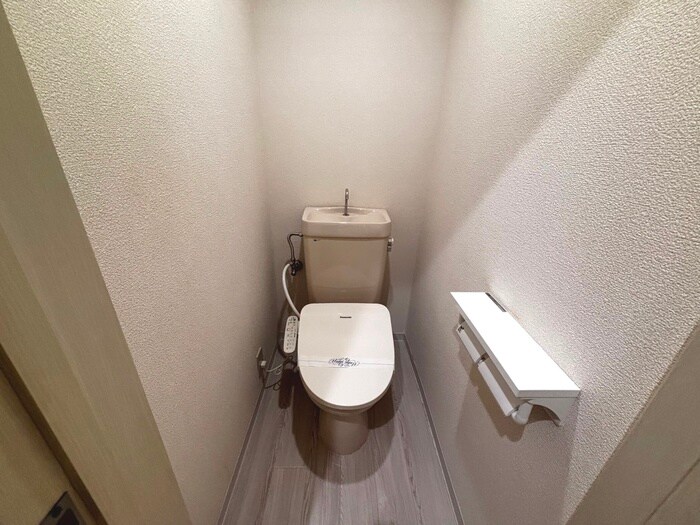 ホワイトキャッスル中倉7番館の物件内観写真