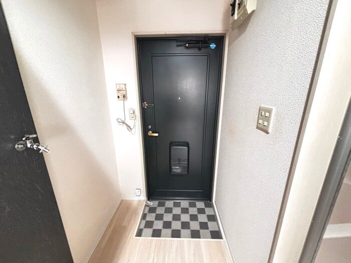 ホワイトキャッスル中倉7番館の物件内観写真