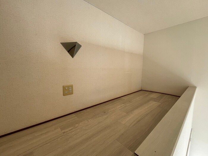 ホワイトキャッスル中倉7番館の物件内観写真