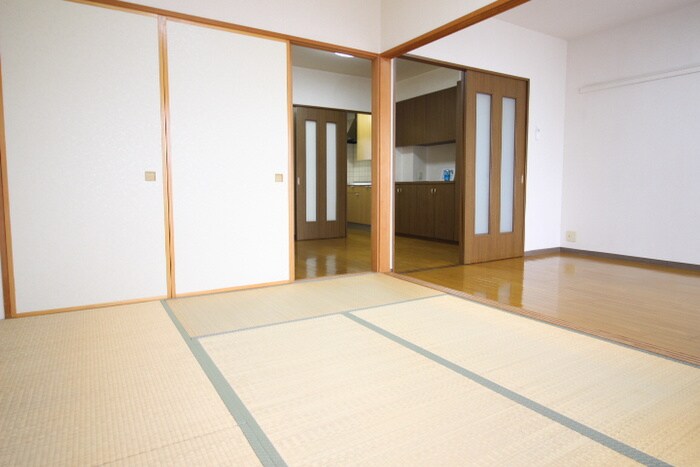 高砂シティハイツの物件内観写真