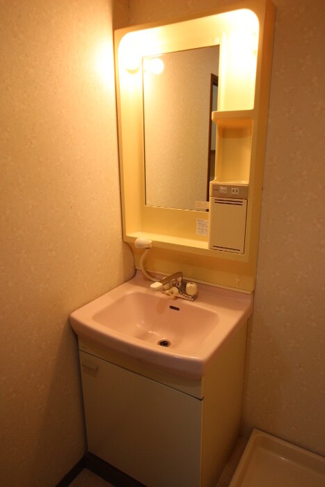 高砂シティハイツの物件内観写真