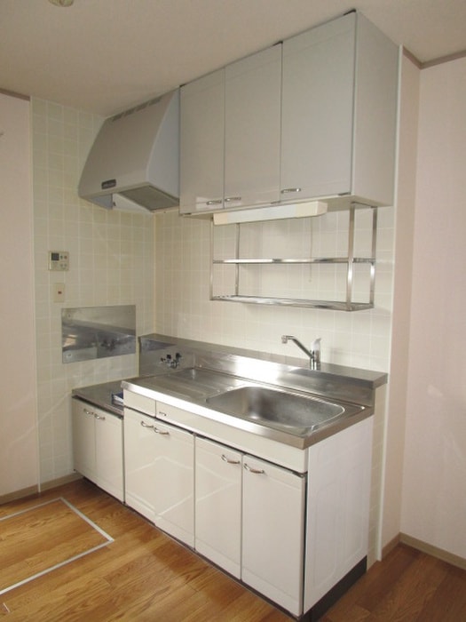 クレセントガーデンⅢの物件内観写真