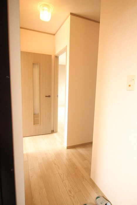 クレセントガーデンⅢの物件内観写真