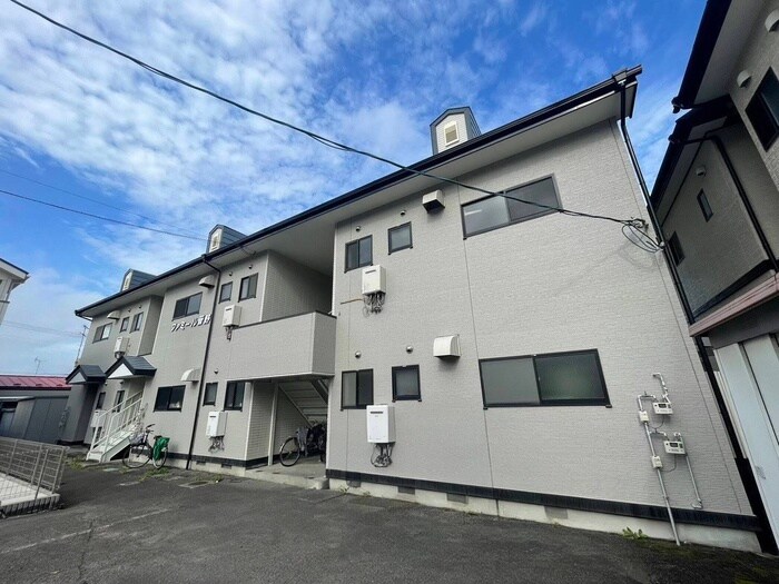 ファミール菅野の物件外観写真