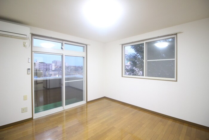 アリストの物件内観写真