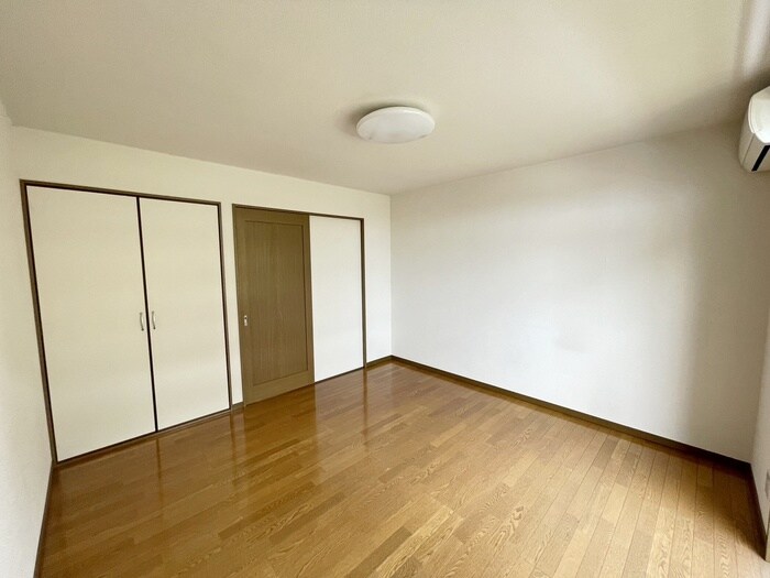 アリストの物件内観写真