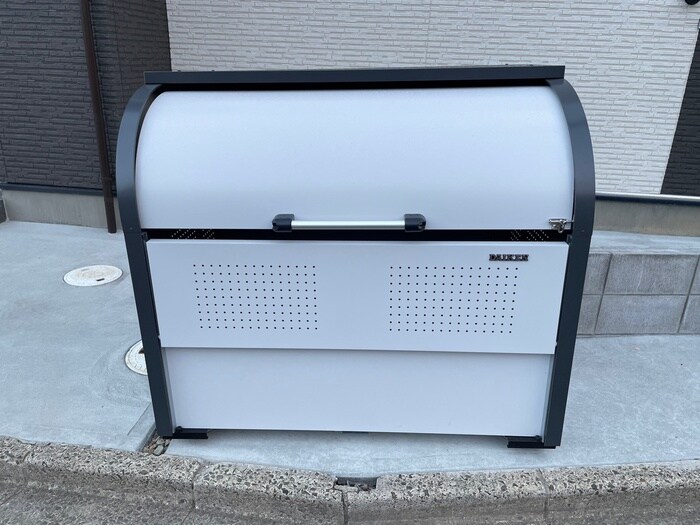 REGALEST泉中央の物件外観写真