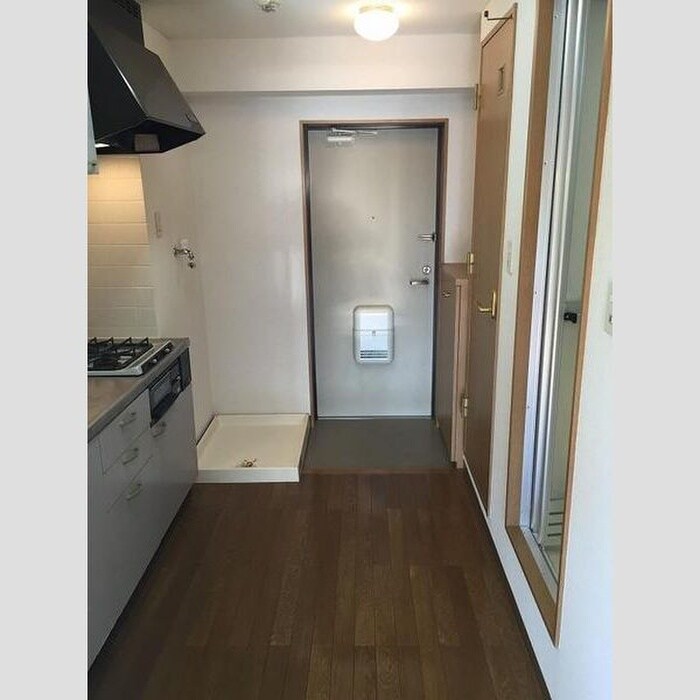 アバンサール泉中央の物件内観写真