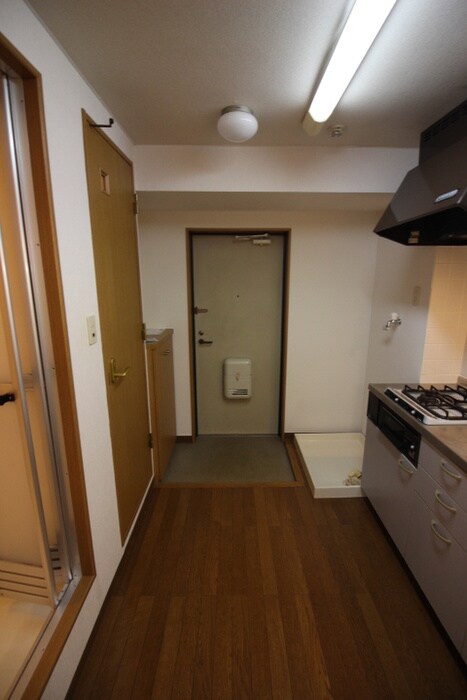 アバンサール泉中央の物件内観写真