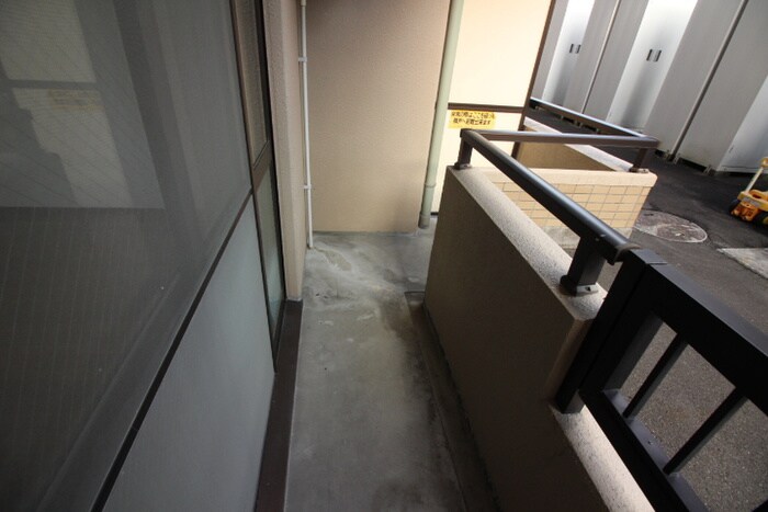 アバンサール泉中央の物件内観写真