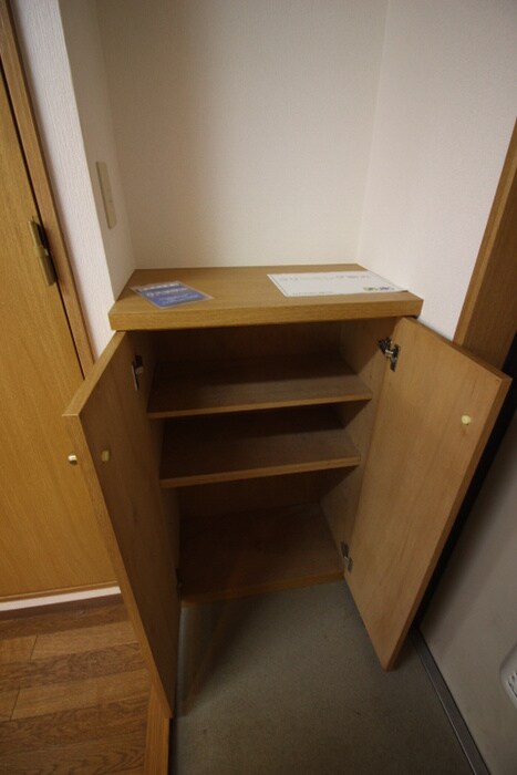 アバンサール泉中央の物件内観写真