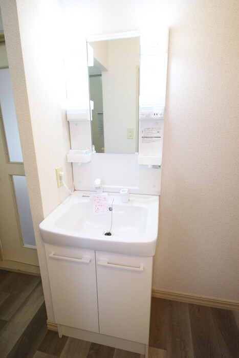 エレガンスの物件内観写真