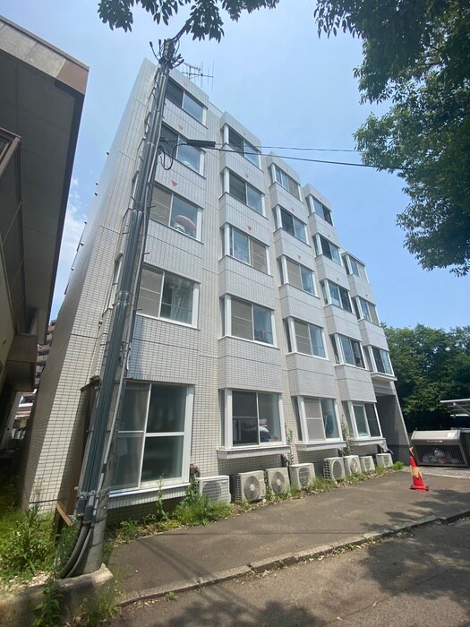 ベルシティ萩野町の物件外観写真